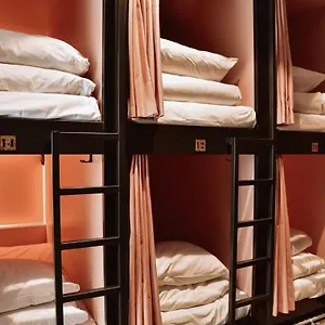 Durty Nelly's Hostel Amsterdam